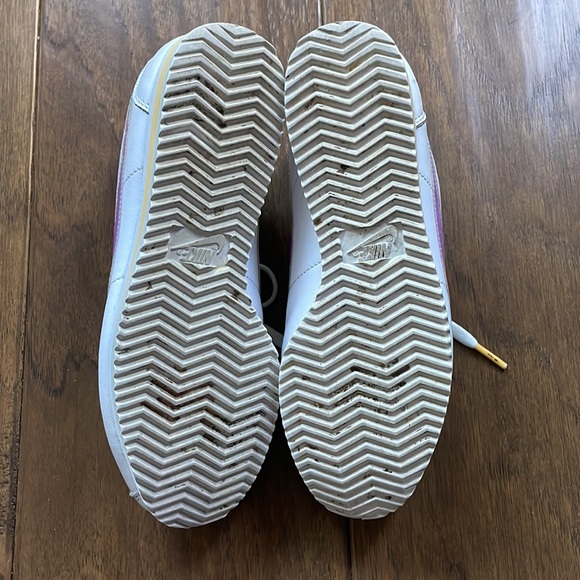 Nike Women’s Cortez Shoes - Picture 11 of 11